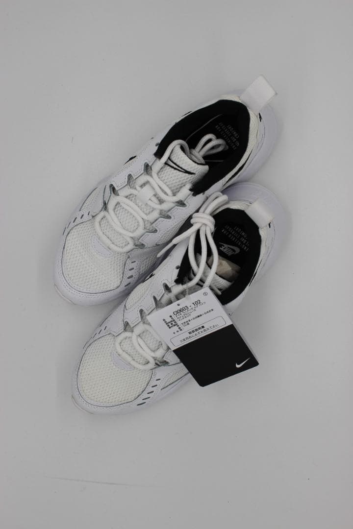 Nike トレーニングシューズ ホワイト 新品タグ付き