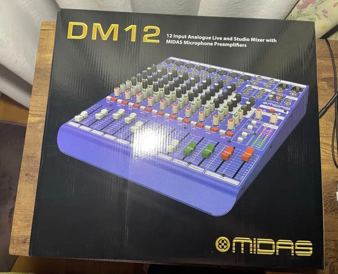 Midas DM12 アナログミキサー 12チャンネル