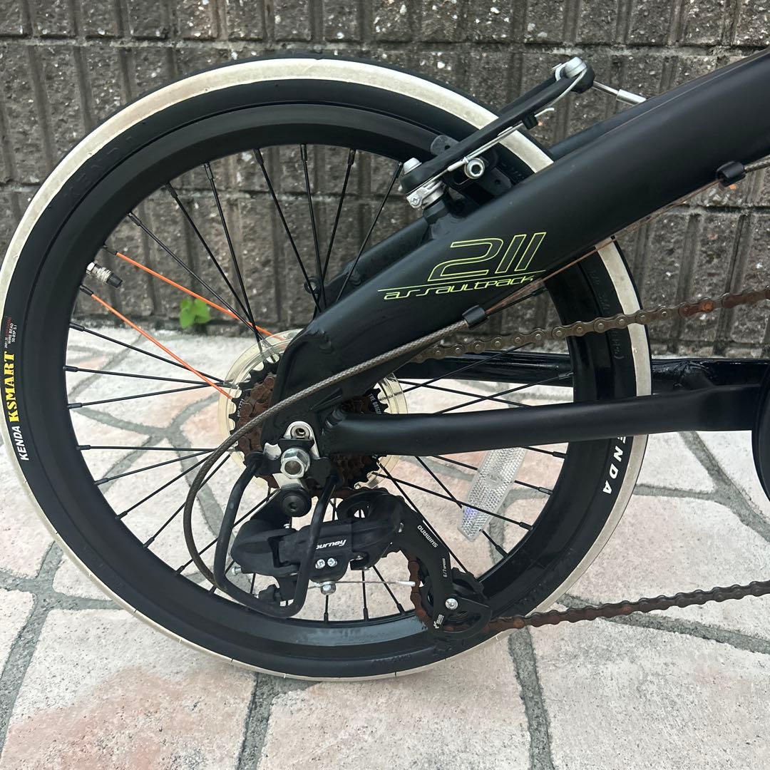 ドッペルギャンガー211 貴重蛍光イエロー