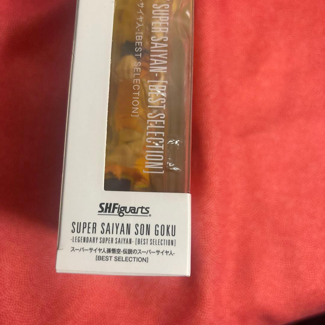 S.H.Figuarts スーパーサイヤ人孫悟空-伝説のスーパーサイヤ人- […