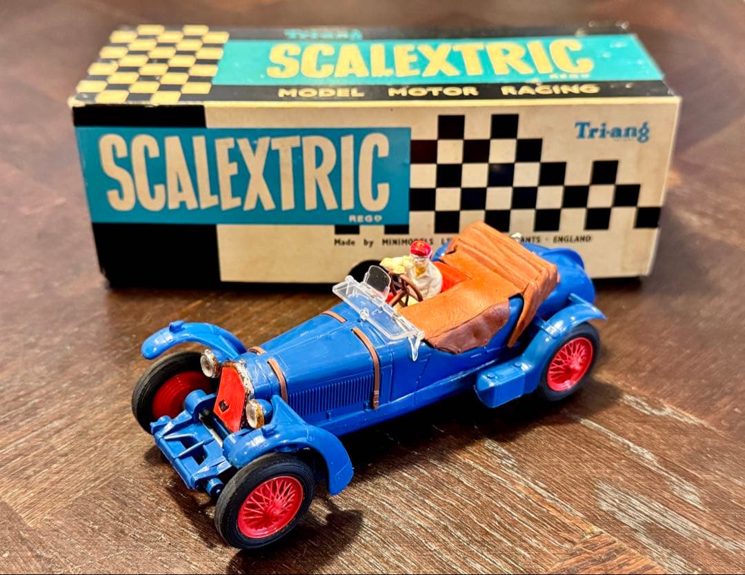 scalextricスケーレックスC65アルファロメオ 1933 スロットカー