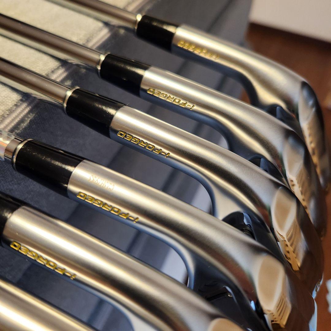 ZXi5　スリクソン　左　レフティ　6本　モーダス3 TOUR105　ゴールド