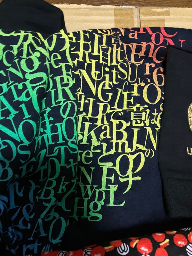 UVERworld グッズ グローブ ゴールド Tシャツ ハンカチ バンダナ