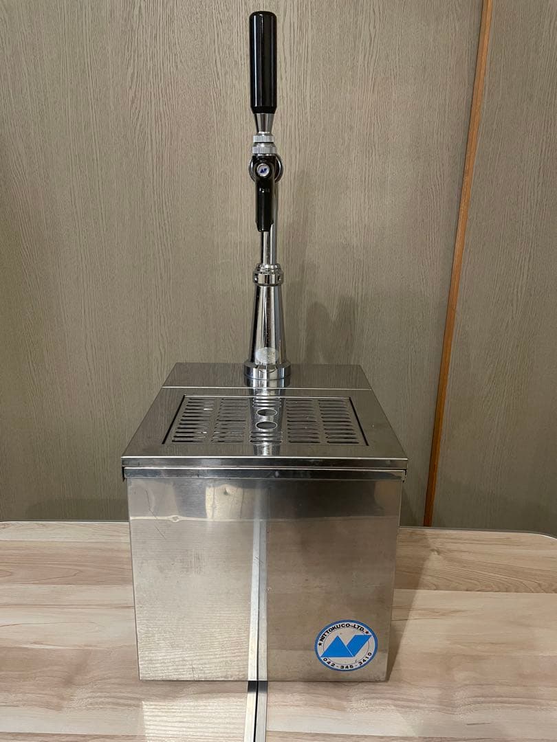 炭酸ガス5kg付‼️ 値引き交渉 可❗️ ビールサーバー氷冷式 タワー型