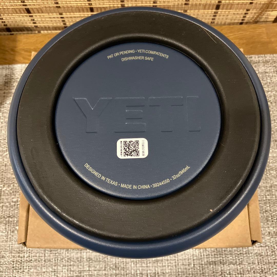 YETI Boomer Dog Bowl 4カップ　ネイビー