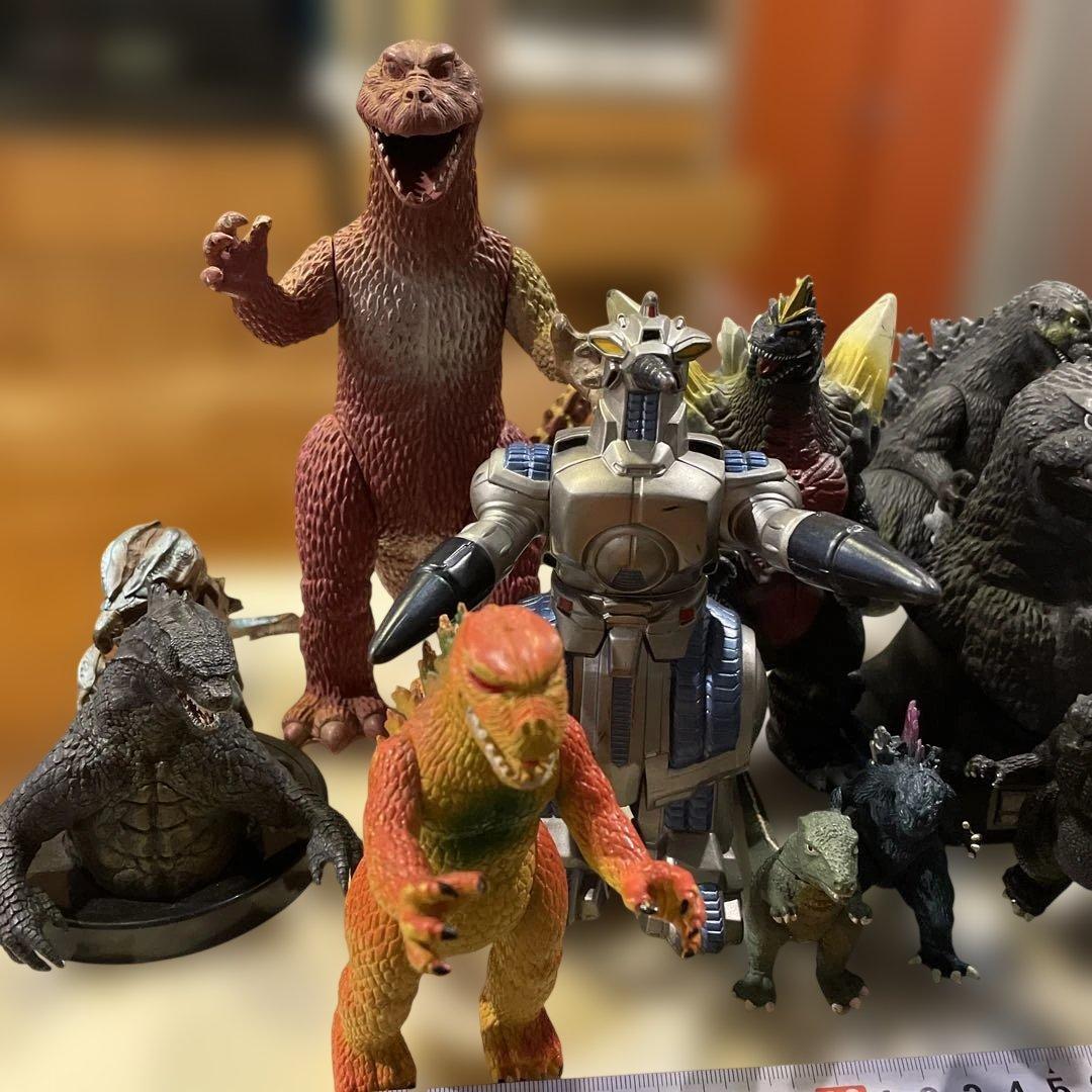 ゴジラ 12体フィギュアセット レア　チャイナゴジラ