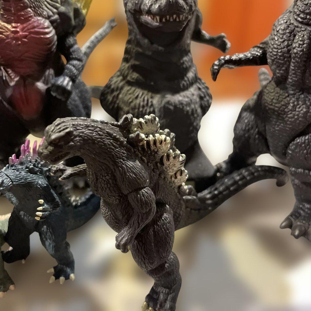 ゴジラ 12体フィギュアセット レア　チャイナゴジラ
