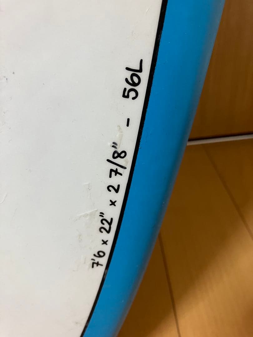 アルメリック トルク サーフボード チャンチョ 7.6 ケース、フィン、リーシュ