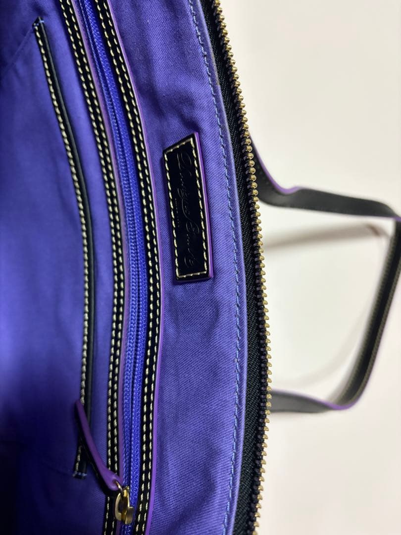 Dooney&Bourke ノートルダムの鐘　トートバッグ　日本未発売　美品