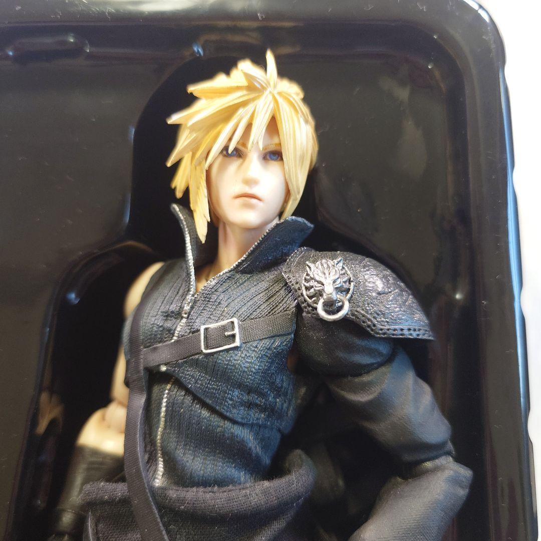 FINAL FANTASY VII CLOUD STRIFE フィギュア