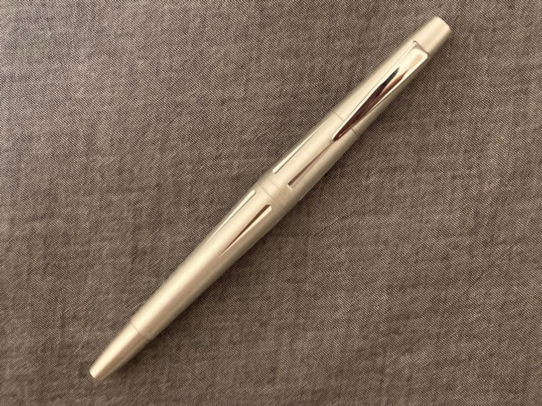 TOMBOW トンボ鉛筆 zoom2000 廃番