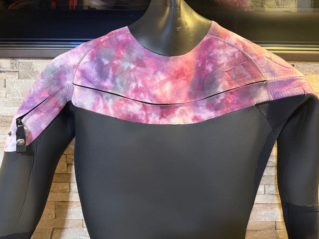 【再再値下げ】MENSセミドライウェットスーツ　5mm✖️3mm