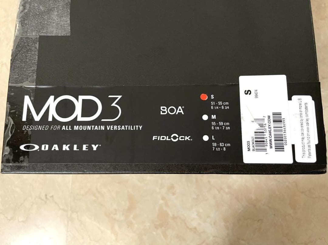 オークリー OAKLEY ヘルメット MOD3