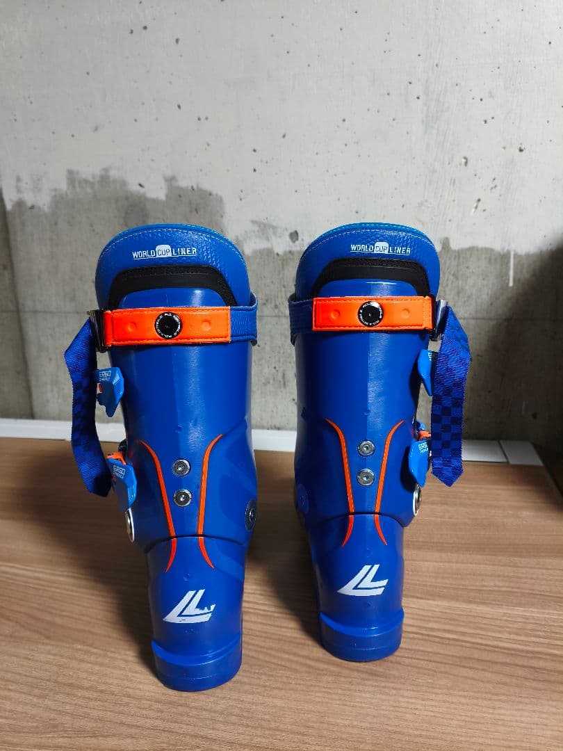 LANGE RS 140 スキーブーツ