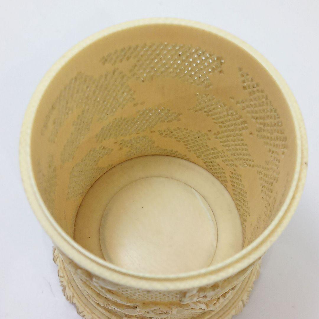 Y2556 高級彫刻 透かし彫り 花彫刻 蓋物 総重量89.7g