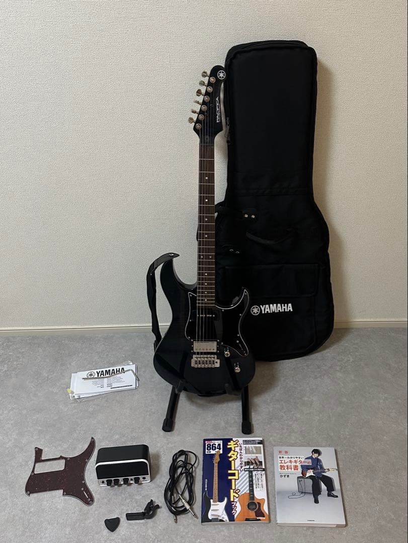 Yamaha PACIFICA 611 vfm ブラックエレキギター