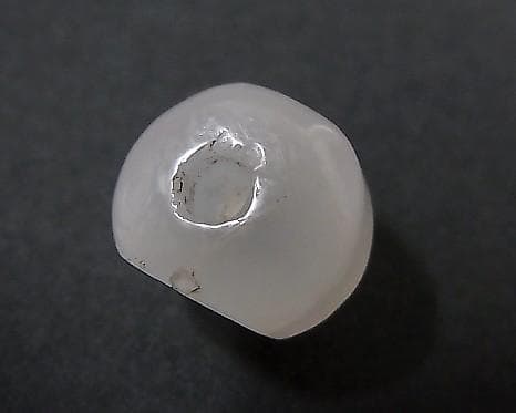 ★B1207★古代石 (262) 美品　西アジア　印章石　カルセドニー　花彫刻