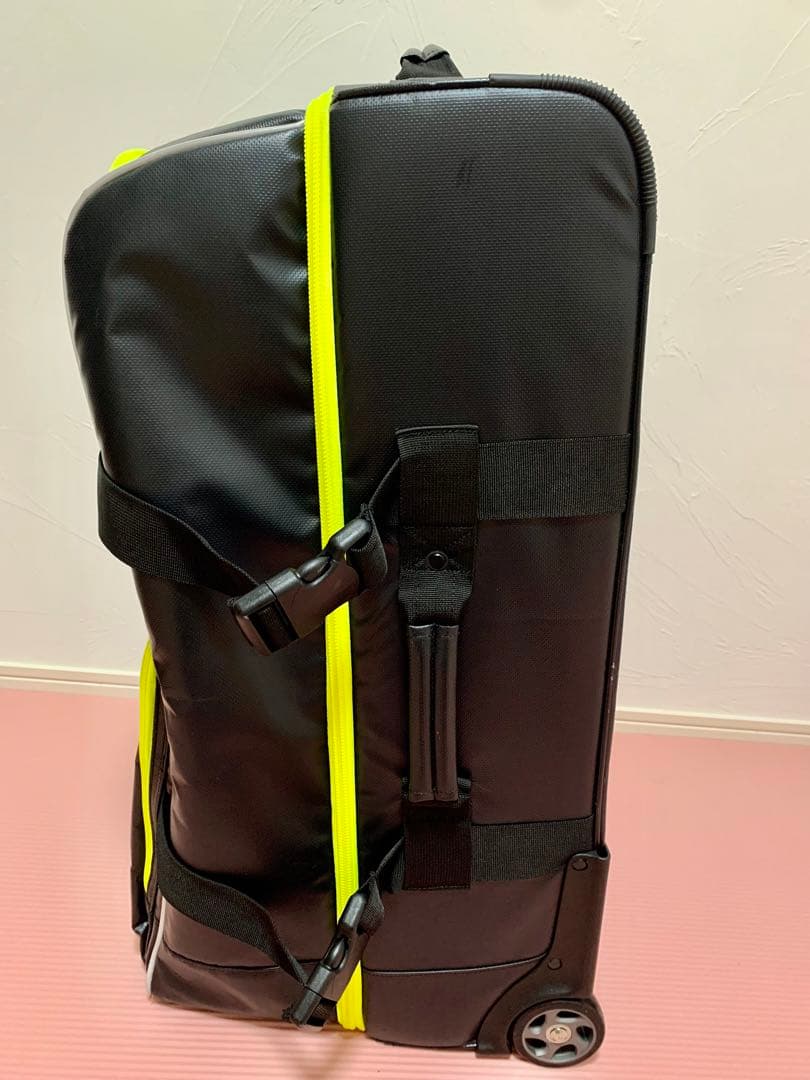 arena 大容量76㍑ キャスターバッグ