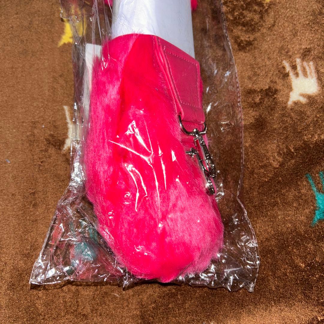 BIGBANG ショルダーストラップ ファーチャーム ジヨン