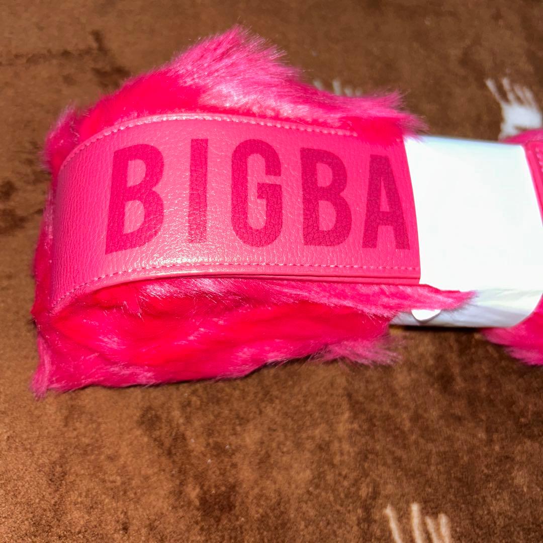 BIGBANG ショルダーストラップ ファーチャーム ジヨン