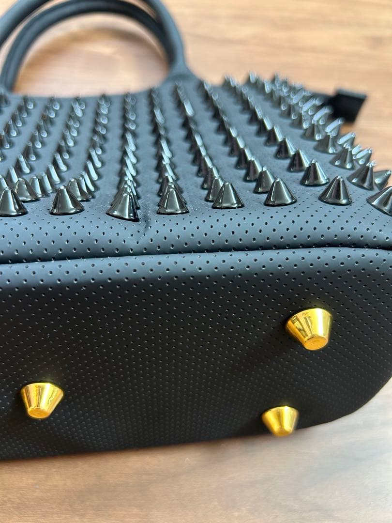 ★超美品　V12 ヴィトゥエルヴ　カートバッグ