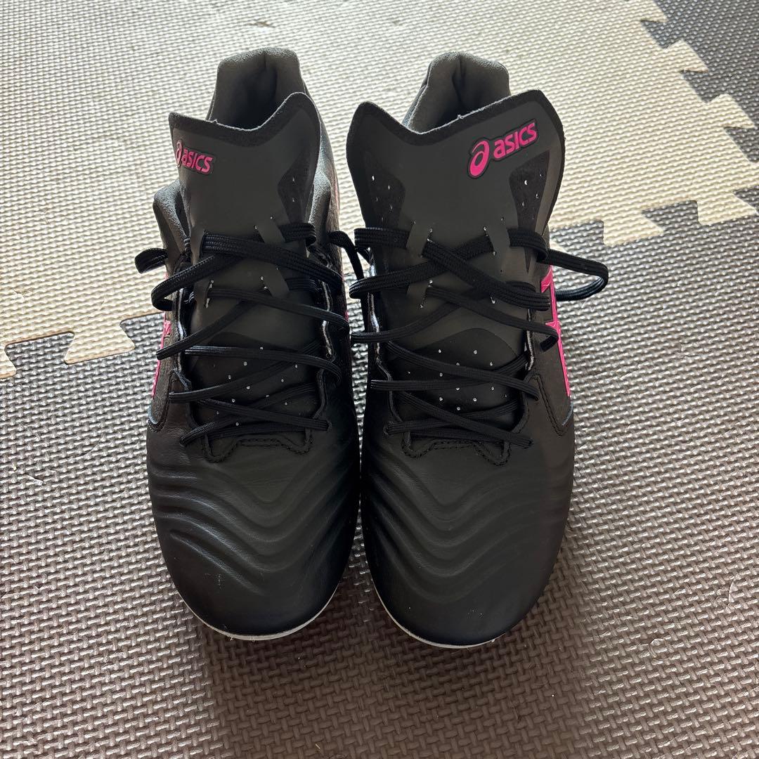 アシックスサッカースパイク　ウルトレッツァ2