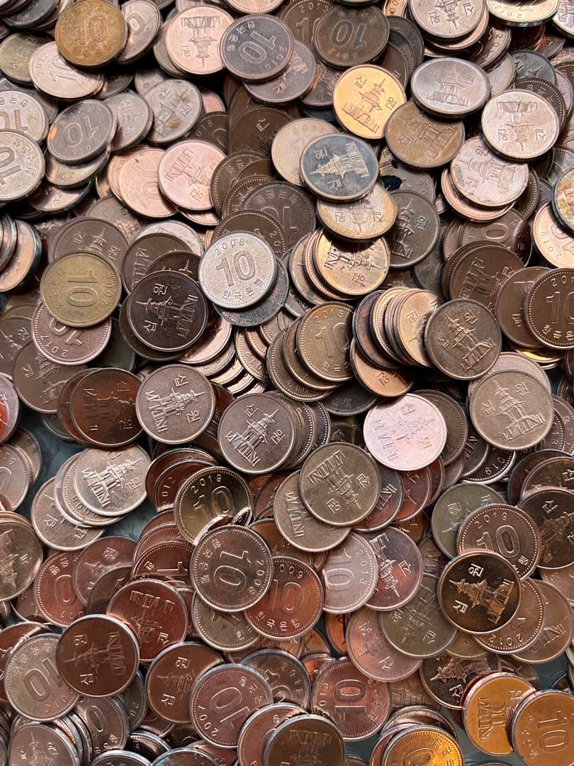 3284【大韓民国・韓国】10ウォン　アルミ貨　　古銭　1000枚セット