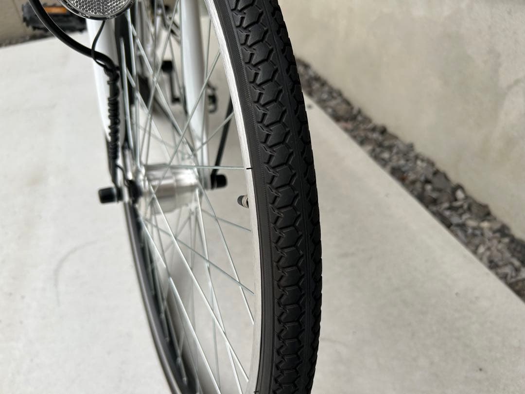 子供用自転車 24インチ　オートライト　鍵付き　シマノ６段変速　直接受渡し限定！