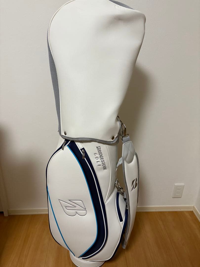 ブリヂストン ゴルフバッグ ホワイト・ネイビー