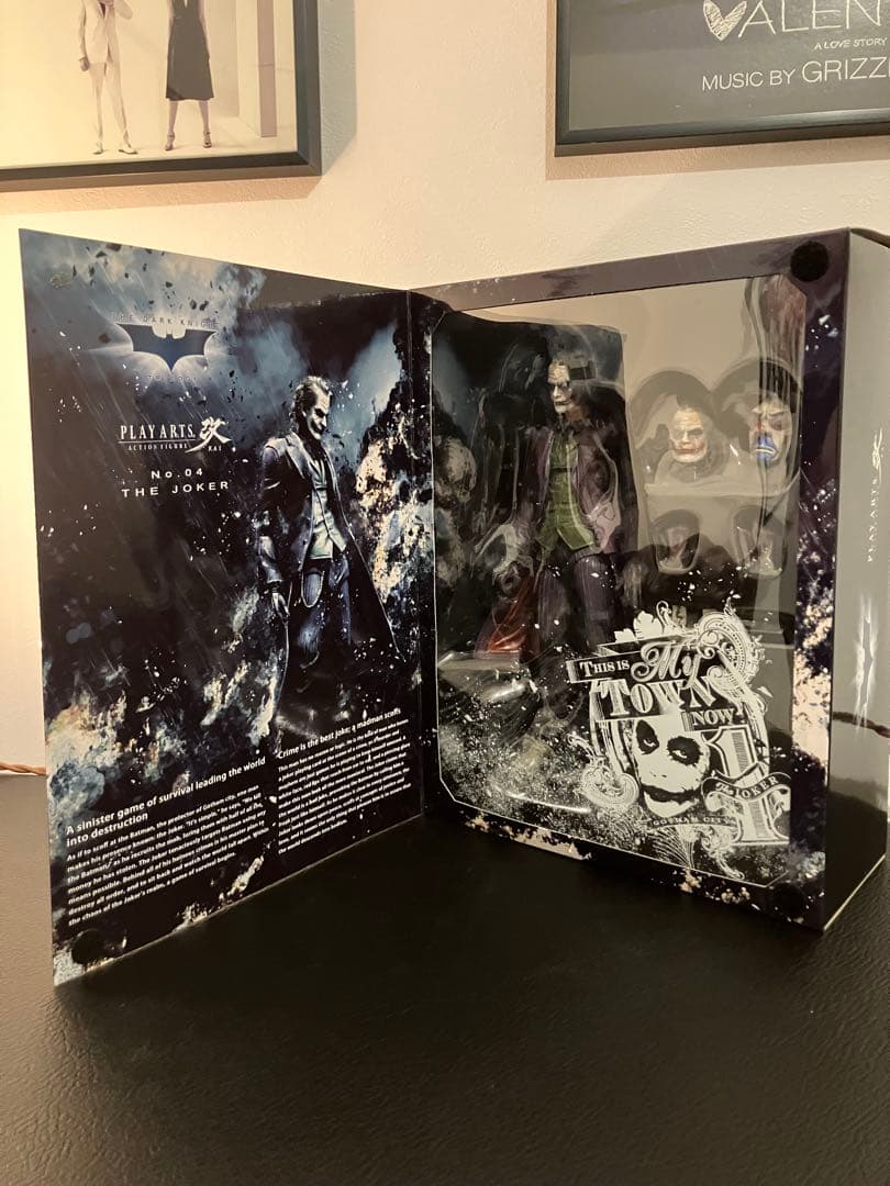 THE DARK KNIGHT PLAY ARTS改 ジョーカー【中古】
