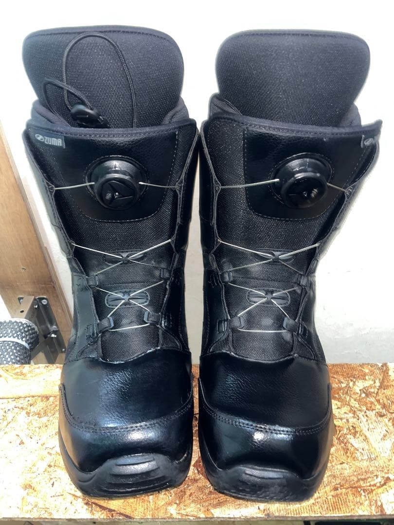 ダイヤル式軽量ブーツ！新品もあります。 ZUMA 29.0cm