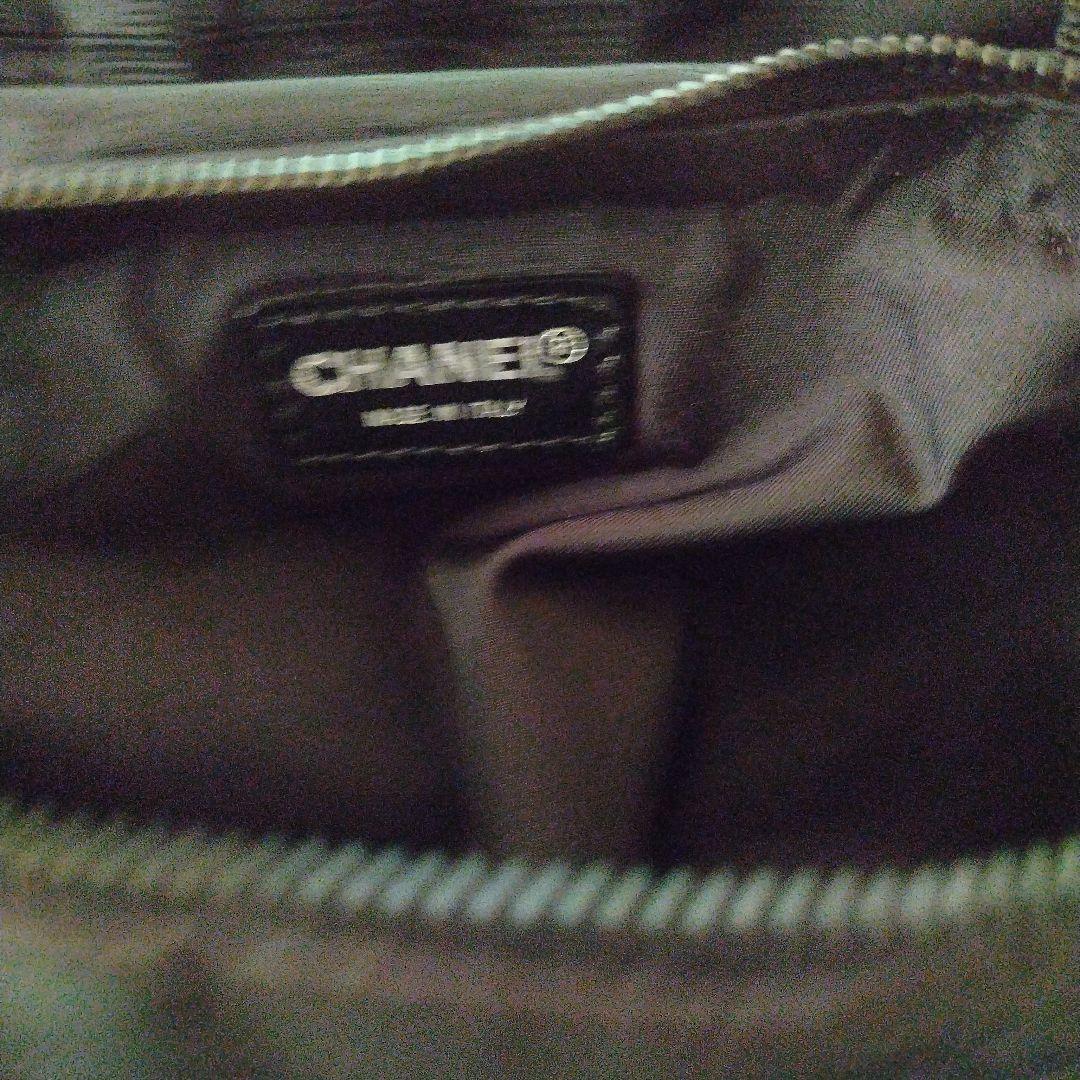 CHANEL 黒 キャリーバッグ犬