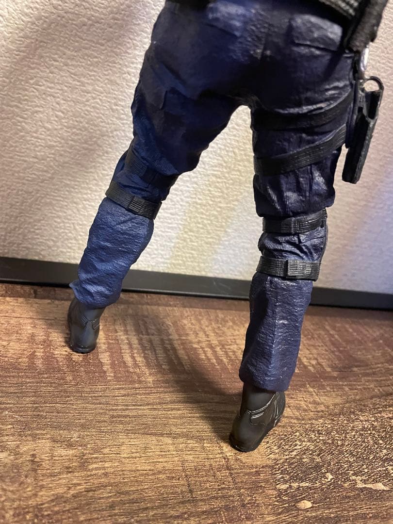 レオン・S・ケネディ フィギュア バイオハザードRE2 コレクターズエディション