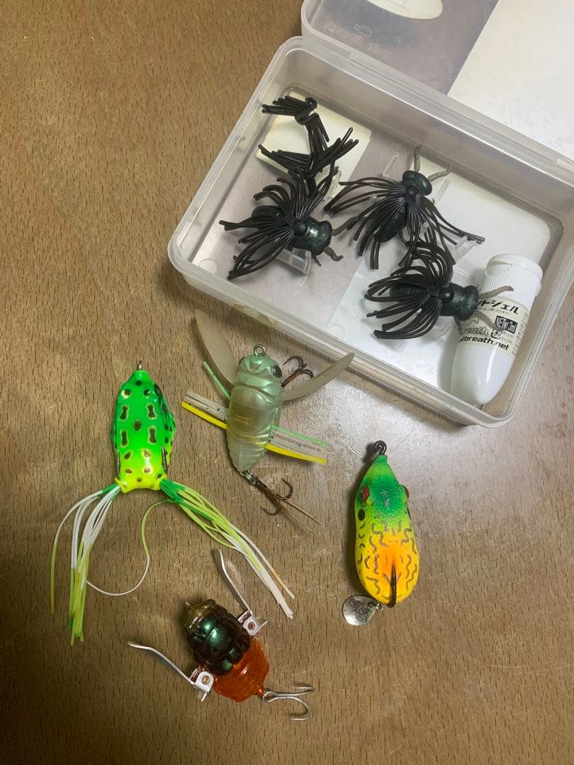 バス釣り引退セット　トップセット　ヤマトクローラー　ポンパドール　羽モノセット