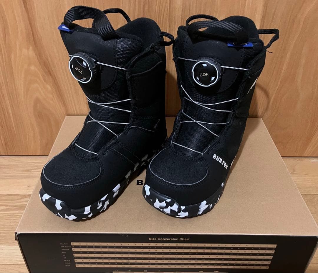 美品 Burton 子ども用スノーボードブーツ GROM 20.5cm 箱付き