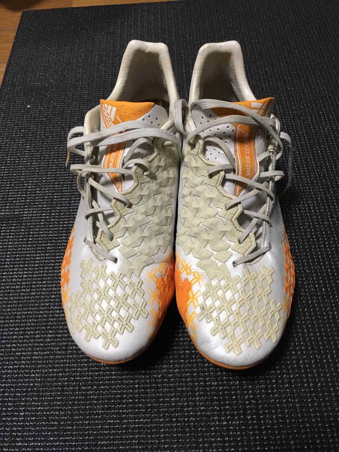 アディダス リーサルゾーンSG