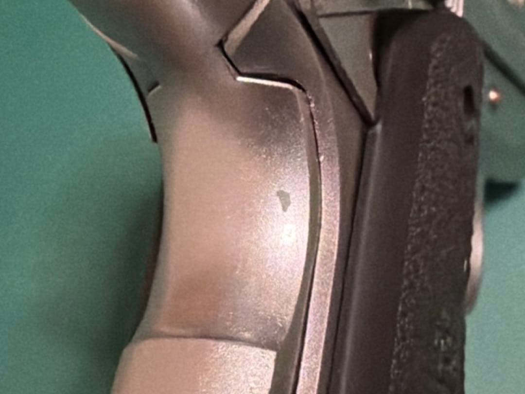 ウエスタンアームズ　Ｖ10ウルトラコンパクト　ガスガン中古品