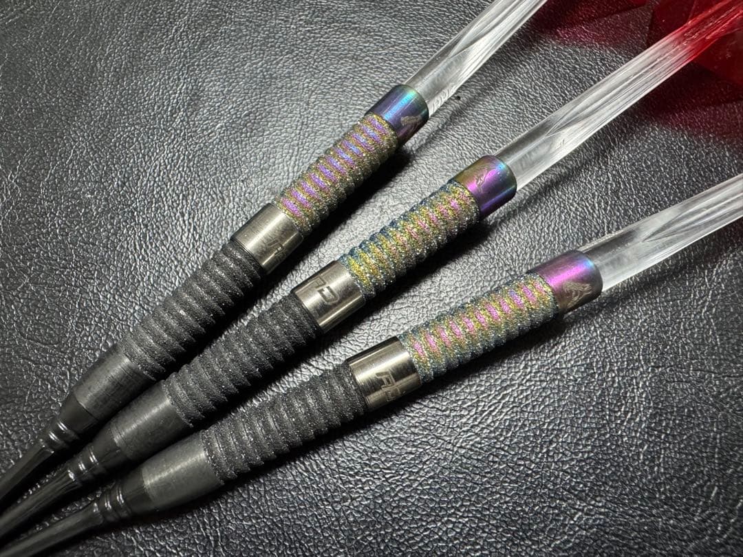 レッドドラゴン ピーター・ライト ワールドチャンピオン ダイアモンドエディション