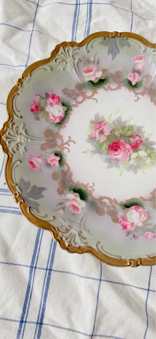 アンティーク　プレート　手描き　金彩　 薔薇　オーストリア