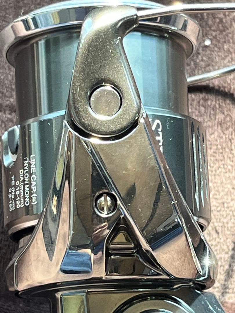 シマノ　22 ステラ C3000SDHHG