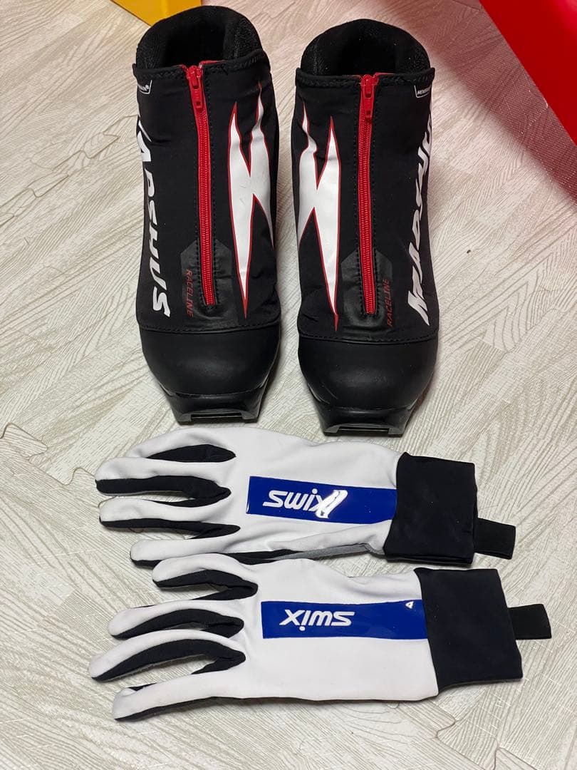 クロカン　ブーツ　グローブ　手袋　MADSHUS　swix　クロスカントリー