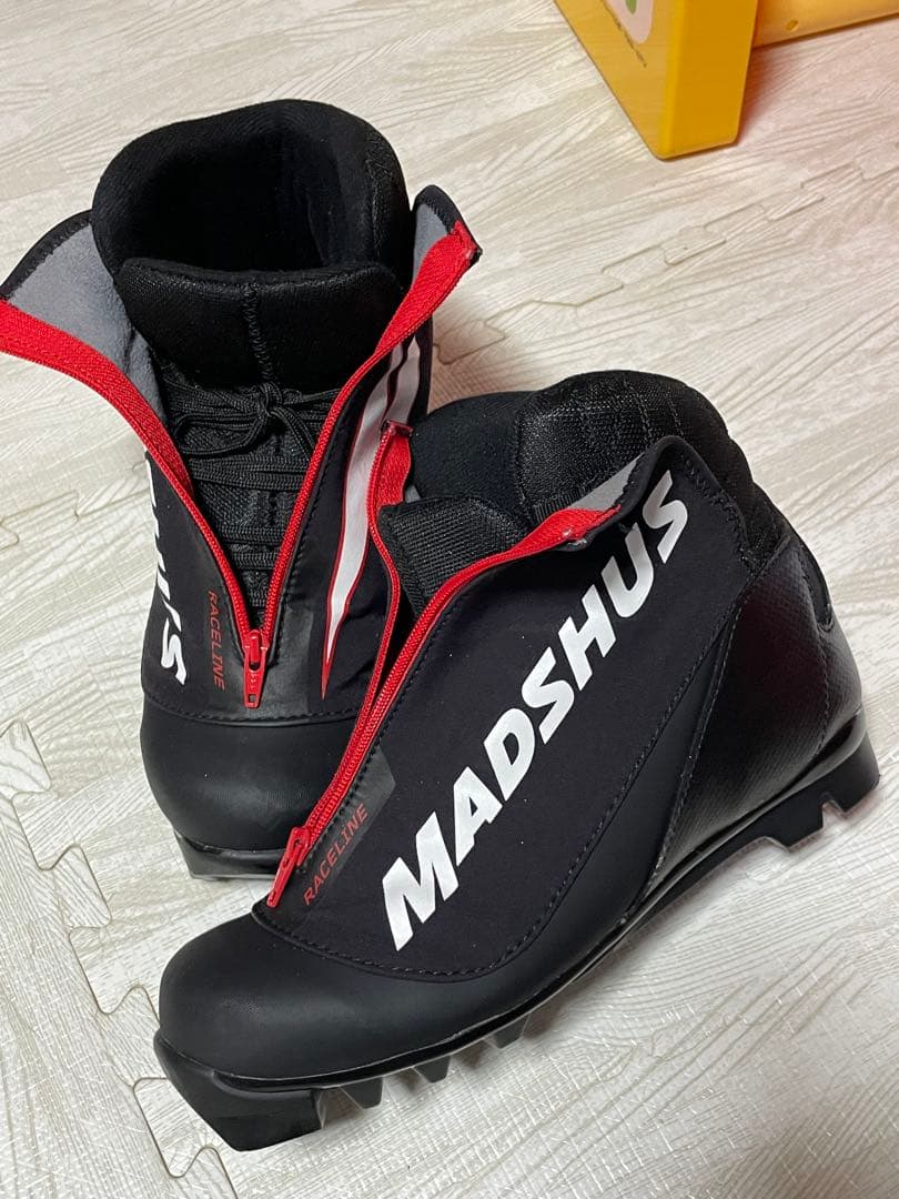 クロカン　ブーツ　グローブ　手袋　MADSHUS　swix　クロスカントリー