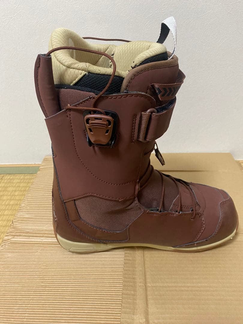 スノーボード　ブーツ　DEELUXE EMPIRE