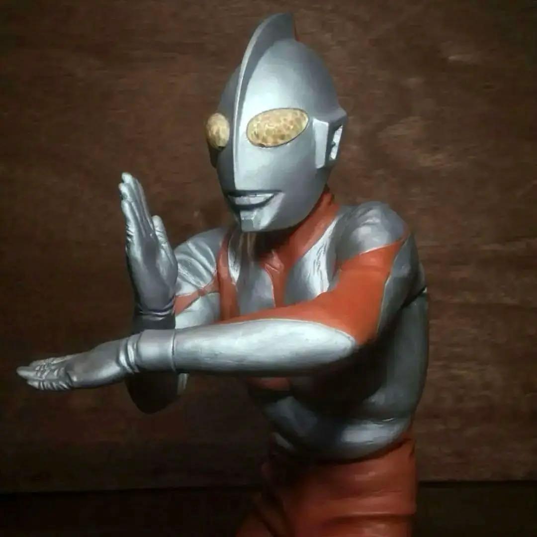 大怪獣シリーズ ウルトラマン(Cタイプ) 修正塗装済み　フィギュア