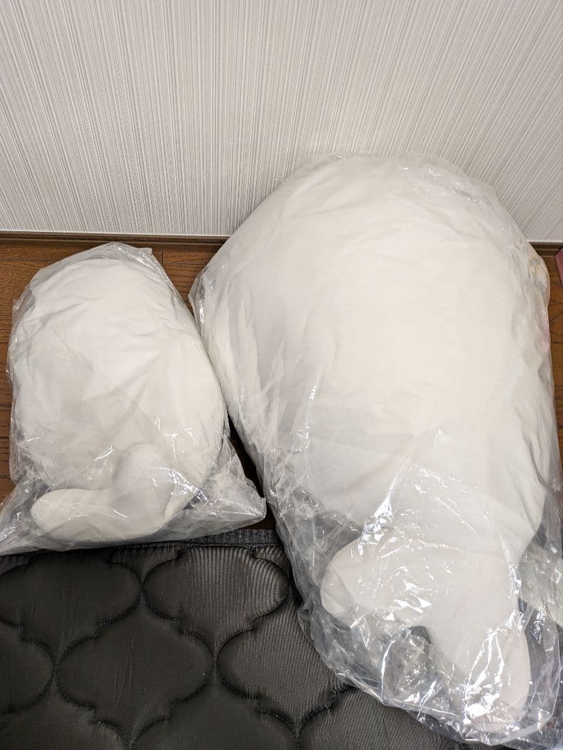 北海の魔獣あざらしさん ビッグむにゅぐるみ こざらしさん　特大ぬいぐるみ　2点