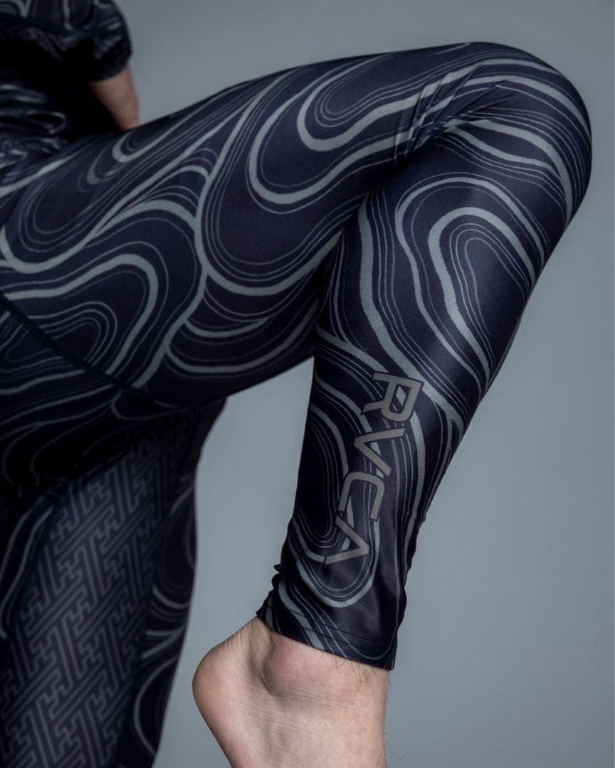 RVCA krazy bee レギンス 格闘技　フィットネス　トレーニング