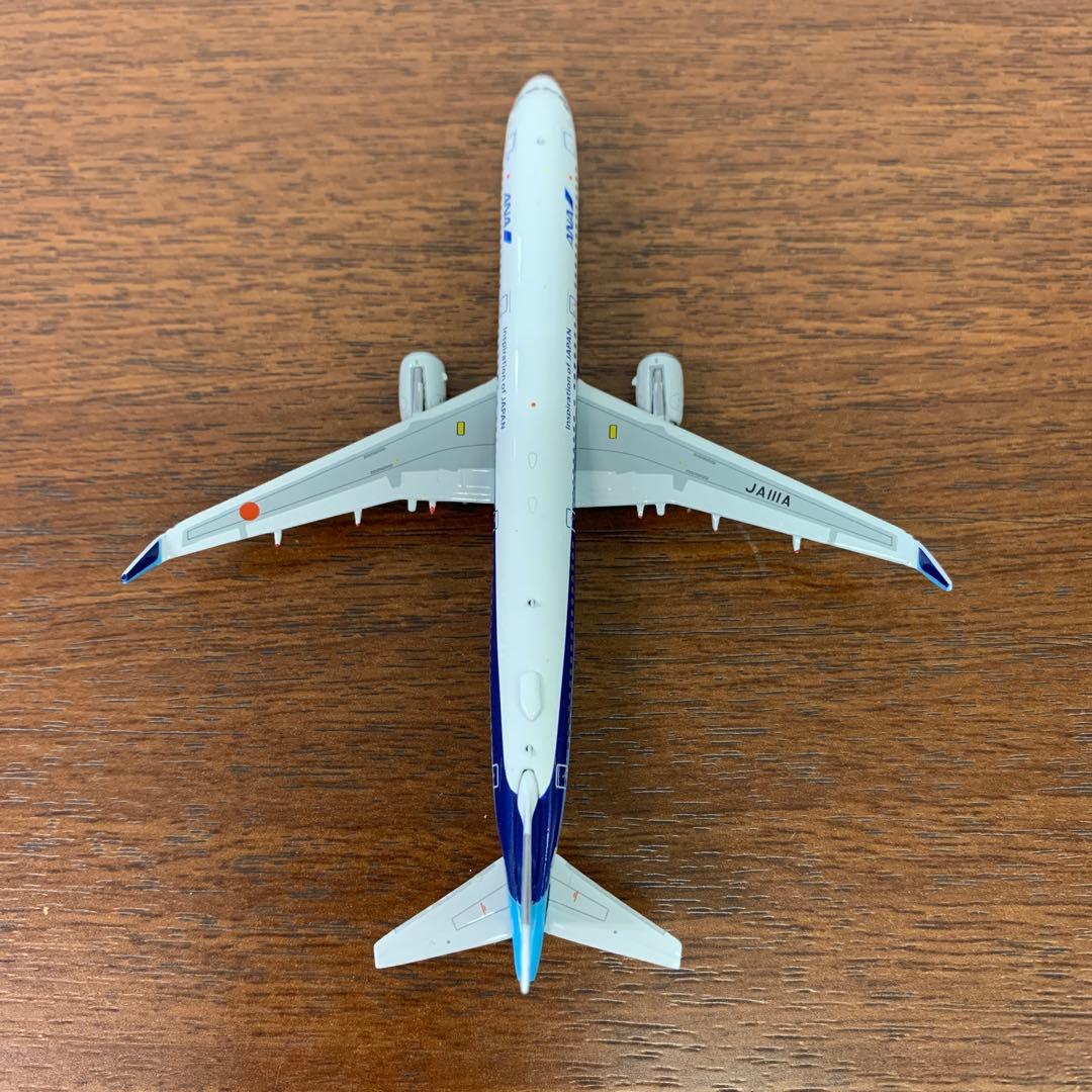 ❶　1/400　ANA 全日空 AIRBUS A321-211 JA111A
