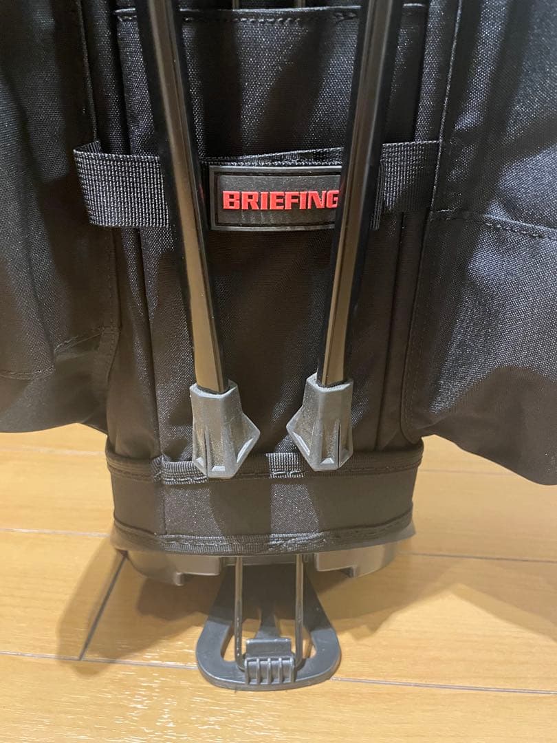 BRIEFING・ブリーフィング　キャディバッグ　スタンド付き