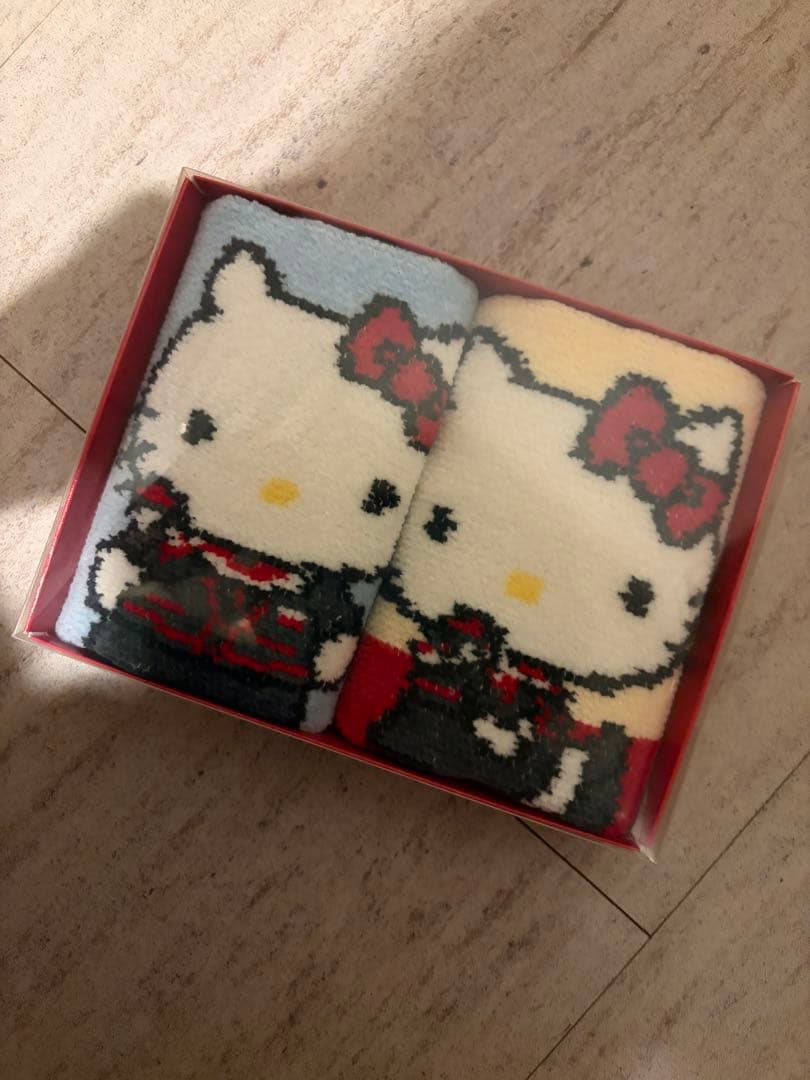 JAL キティ　フェイラーハンカチ　二枚セット　新品未使用