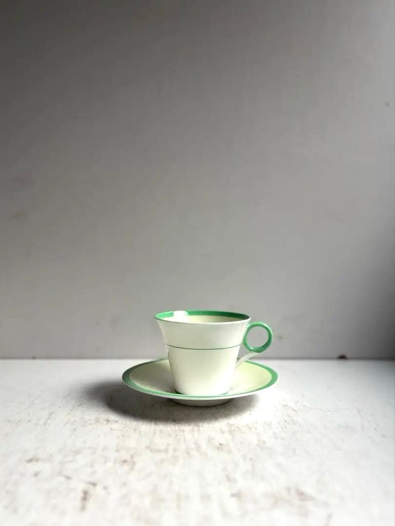 838 英国アンティーク Shelley シェリー カップ&ソーサー 2点組